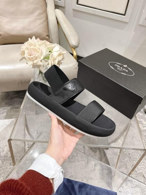 2025 Men Prada Black Leather Sandals KFY00220