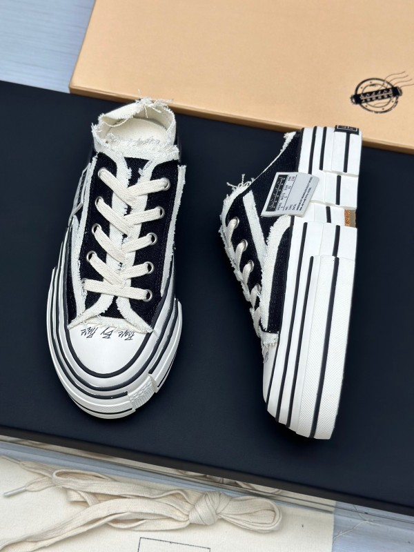 2025 Unisex XVESSEL Black White Canvas Plimsolls Vulcanized AS00240
