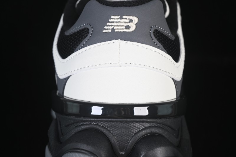 New Balance Retro Casual Running Shoes with ABZORB Cushioning - U9060ZBS
