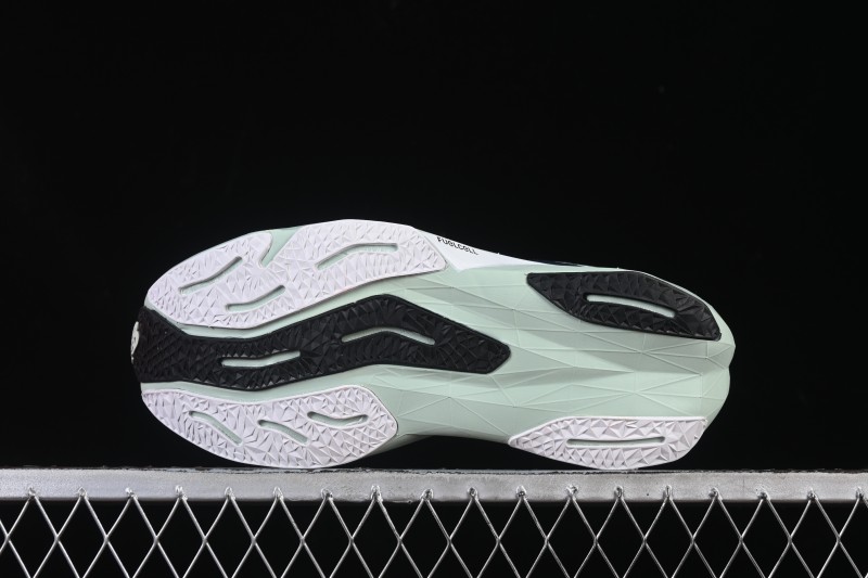 Stone Island x New Balance FuelCell Lightweight Low-Top Running Sneakers with Carbon Fiber Plate - MFCXCE4
