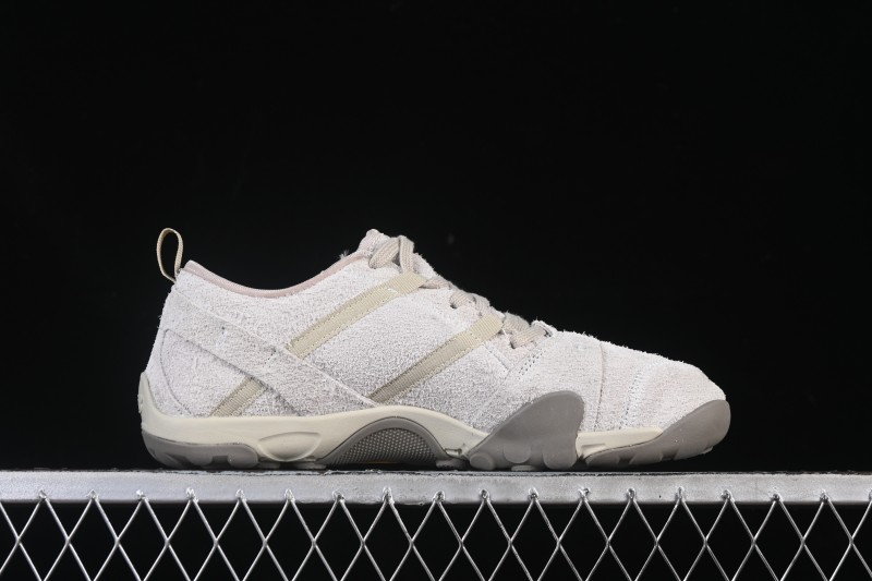 New Balance MT10 Series Barefoot Lifestyle Shoes with Vibram Outsole and 4mm Drop - MT10OPS