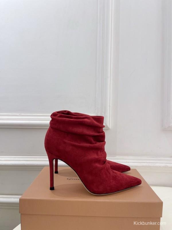 Gianvito Rossi Fall/Winter 2025 GR Pointed Toe Retro Pleated High Heel Ankle Boots - KFY00340