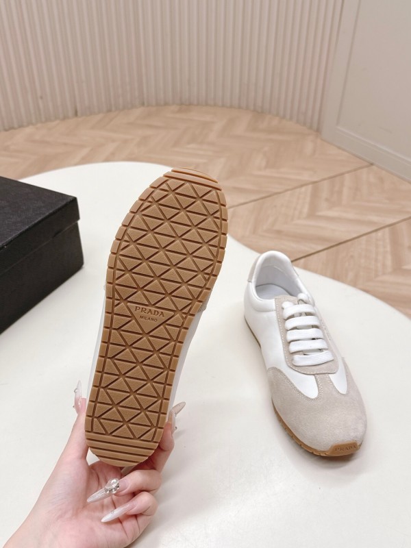 Prada 2025 SS New Agate Sneakers Training Shoes - LY00300