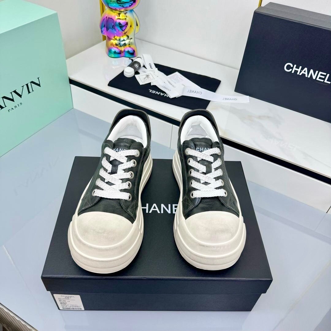Chanel 2025 SS Panda Casual Sneakers Dirty Style - LY00330