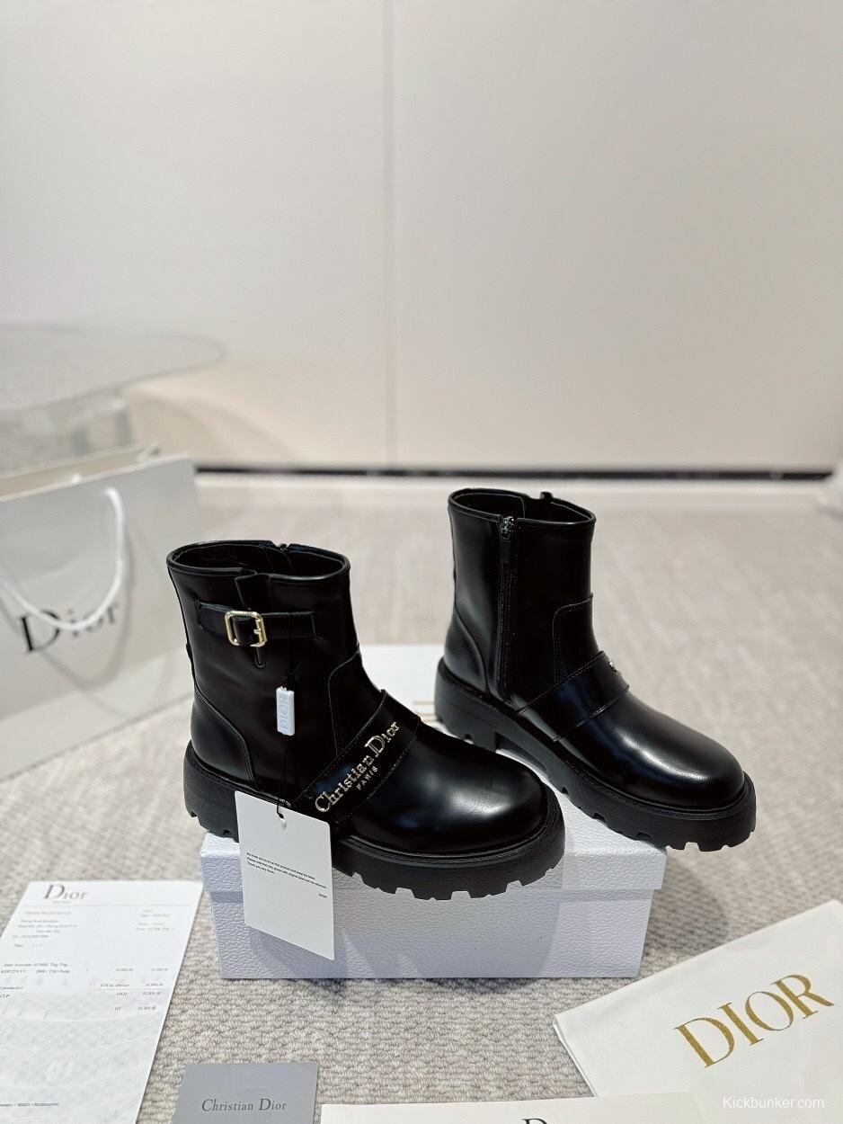 DIOR CHRONO Ankle Boots with CD Logo and Exclusive Zipper - LY00340