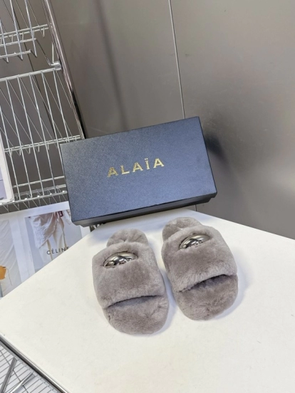 ALAÏA Fall/Winter 2025 Latest Fur Slippers - KFY00230