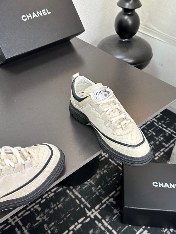 Chanel 2025 SS Milan Runway Chunky Sole Sneakers - LY00320