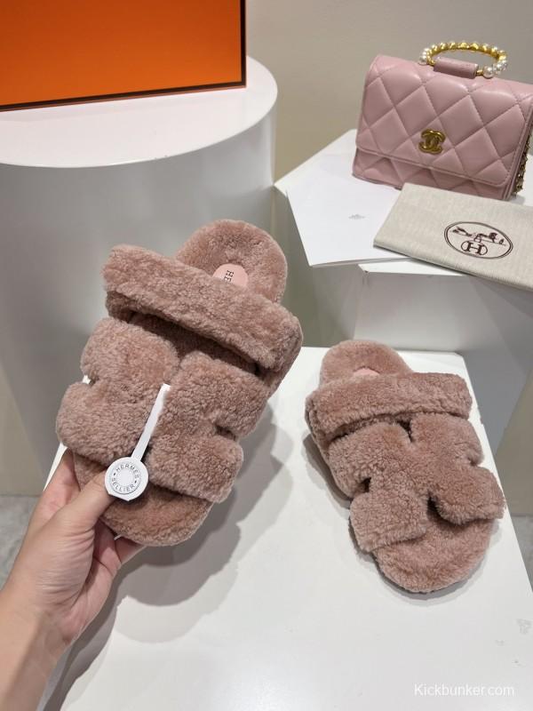 H Love Erjiu Full Wool Slippers with Slightly Curled Wool - LY00270