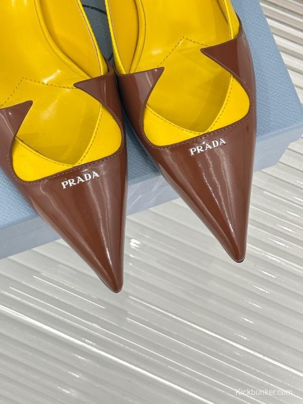 Prada 2025 SS Catwalk Pointed Toe Kitten Heel Single Shoes - KFY00310