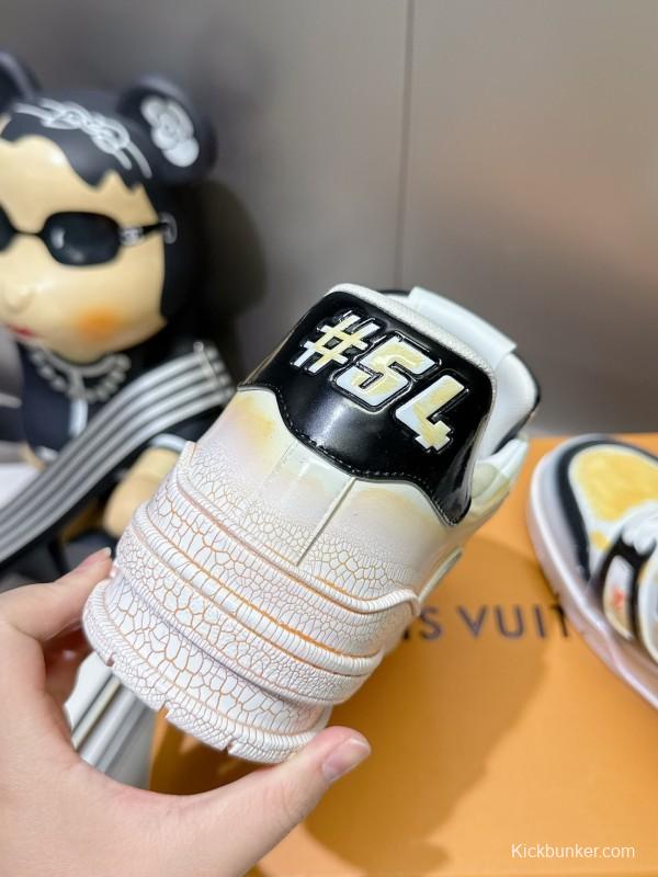 Louis Vuitton Trainer Basketball Series Crackle Glaze Process Sneakers - LY00490