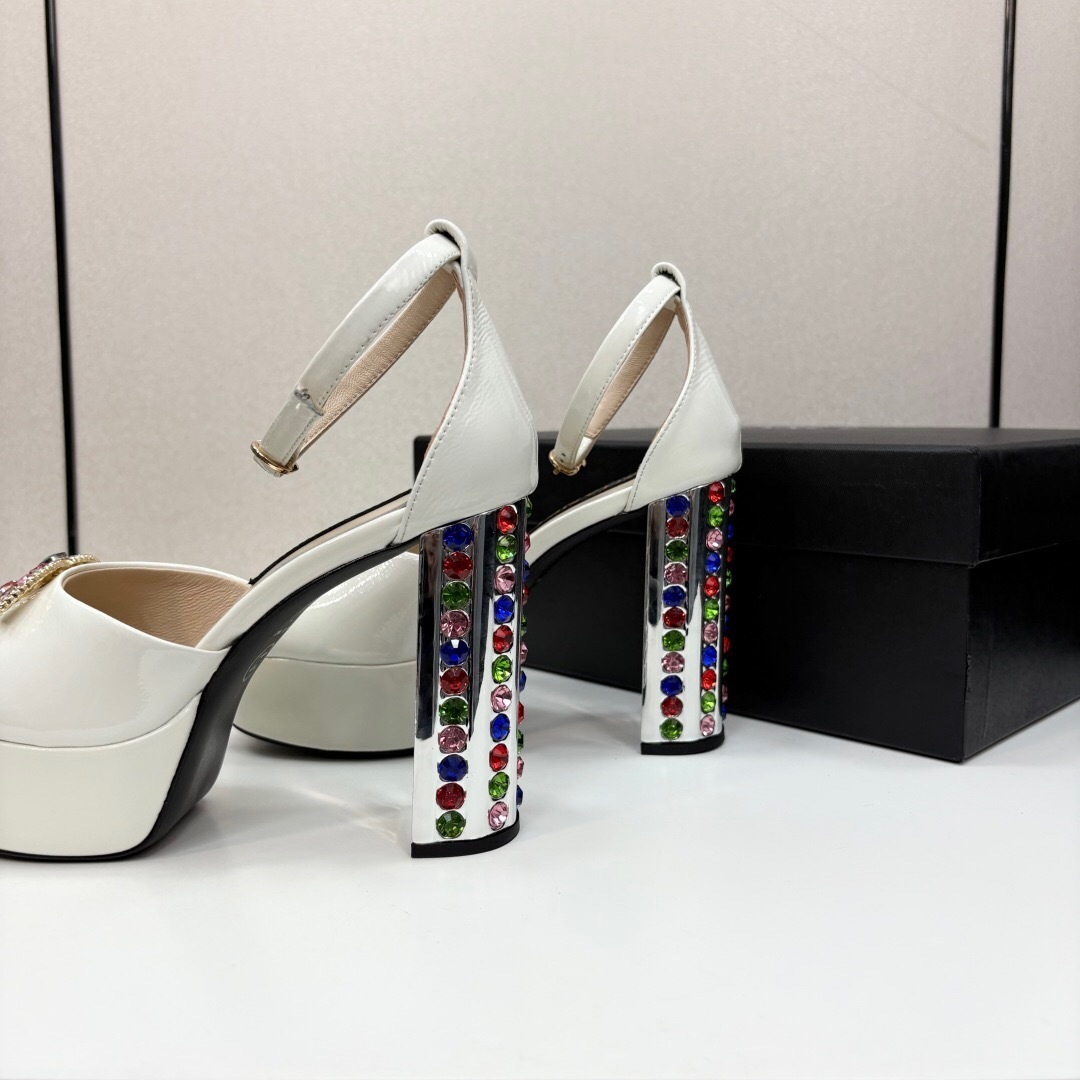 Chanel 2025/SS Glamorous Rhinestone Chunky Heel Platform Strappy Sandals - KFY00350