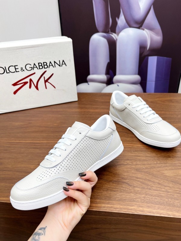 Dolce & Gabbana 2025 SS Casual Shoes with Exaggerated Fashion Style - AS00270