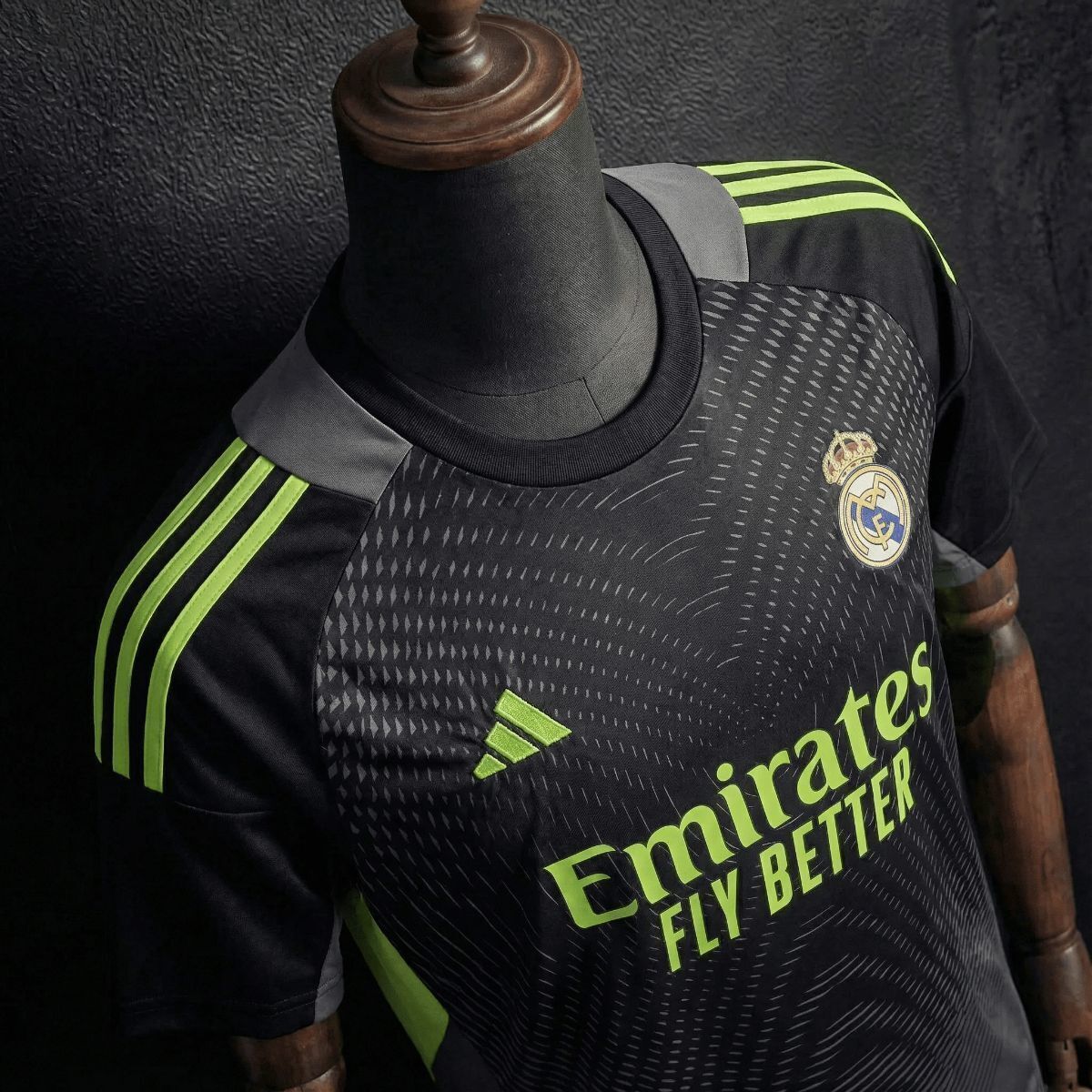 25/26 Real Madrid Goalkeeper Grey Jesrey