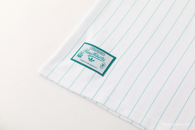 26/27  Liverpool White Short Sleeve+Soccer Shorts