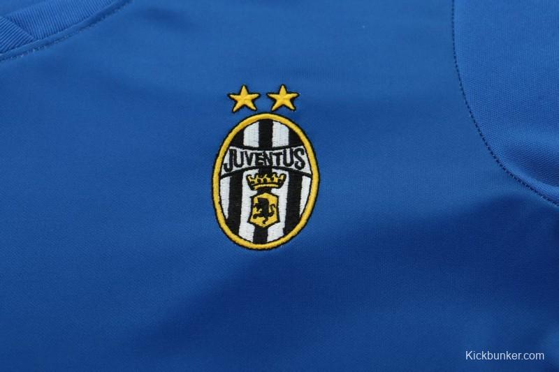 Retro 99/00 Juventus Away Jersey