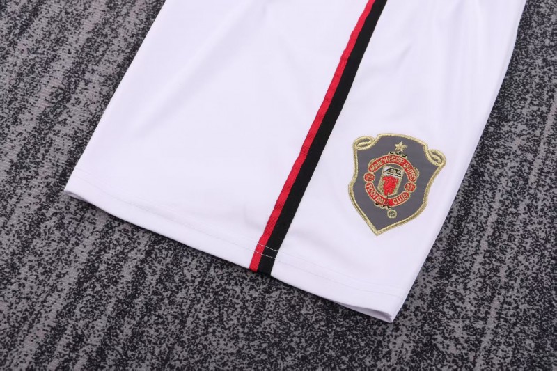 Retro Kids 99/00 Manchester United Home Jersey