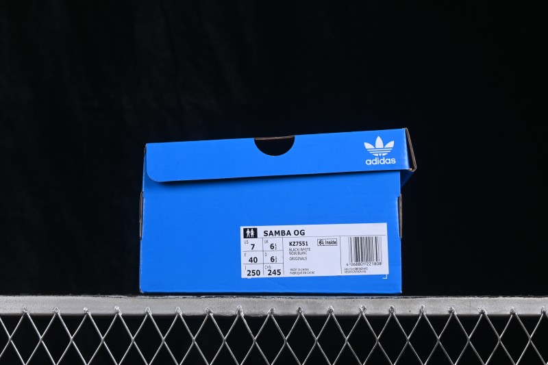 Adidas Samba OG Classic Skateboarding Shoes with Retro Suede and Leather Upper - KZ7551