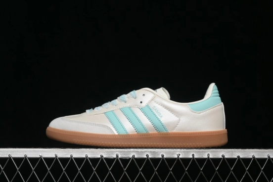 Adidas Samba OG Classic Skateboarding Shoes with Retro Suede Design - KJ4304