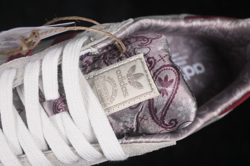 Adidas Samba OG Classic Sneakers with Retro Suede Overlays - KZ7552