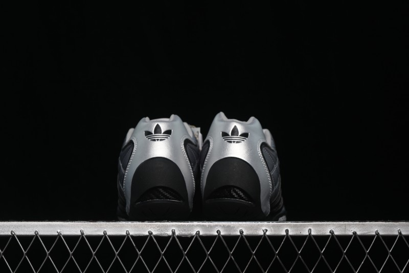 Adidas Originals Adiracer Lo Retro Running Shoes with Anti-Slip Wear-Resistant Design - JS0284