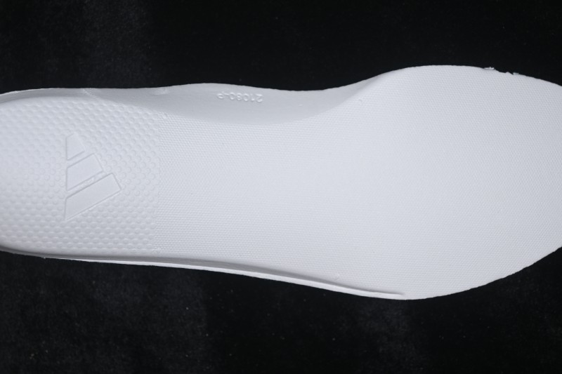 Adidas HyperBoost Edge M Running Shoes with Breathable Cushioning - KI1915