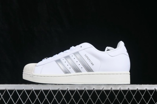 Adidas Originals Superstar II Classic Shell-Toe Casual Sneakers - KJ3551