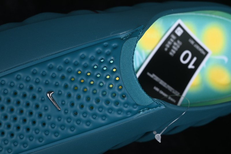 Nike Mind 001 Neuroscience Foot Massage Slippers with Breathable Perforated Fabric and 22 Independent Foam Nodes - HQ4307-301