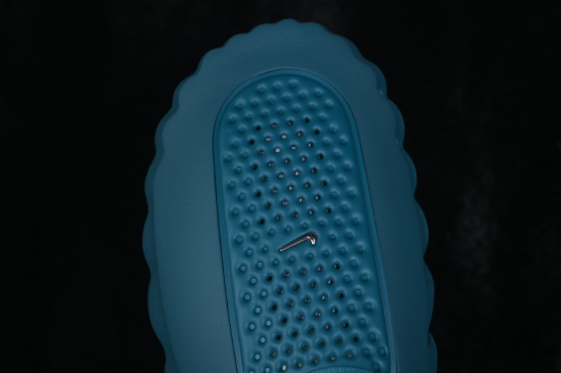 Nike Mind 001 Neuroscience Foot Massage Slippers with Breathable Perforated Fabric and 22 Independent Foam Nodes - HQ4307-301