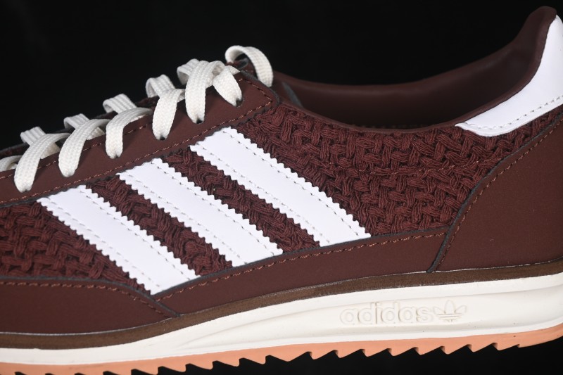 Adidas Originals SL 72 Retro Running Shoes with Classic Design - JR4231