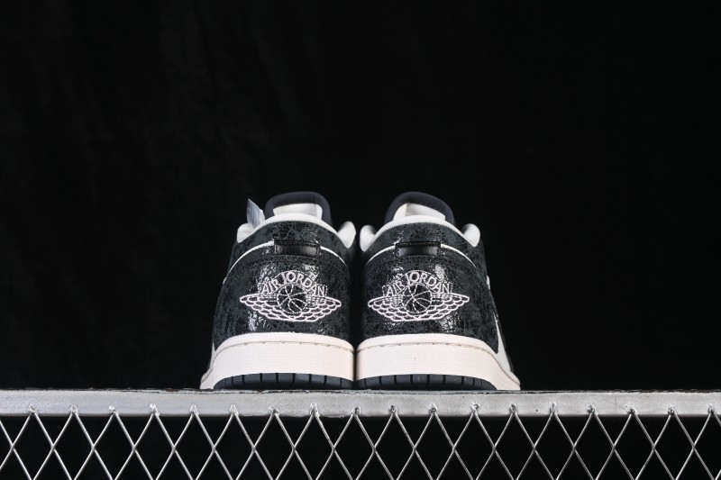 Nike Air Jordan 1 Low Retro Basketball Shoes with Cracked Leather Design - II0595-001