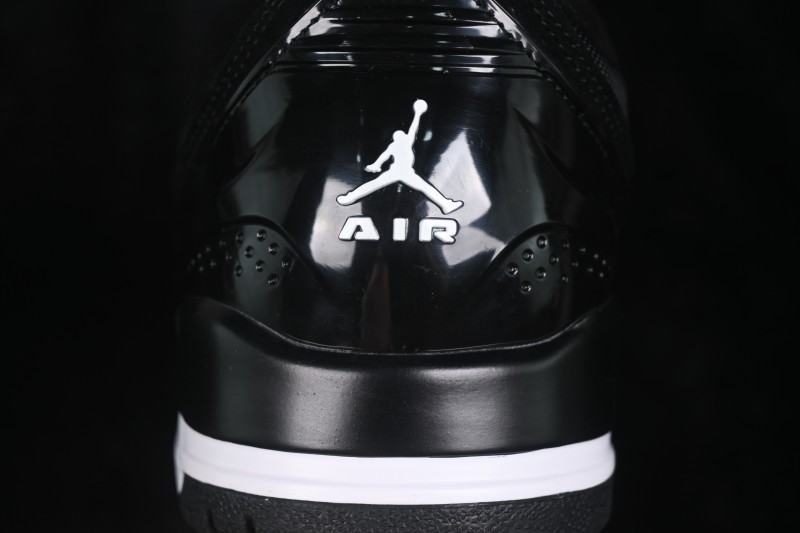 Nike Air Jordan Ultra Low Retro Basketball Shoes with Cushioning - II3794-002