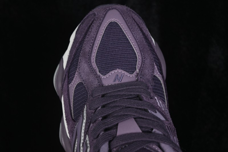 New Balance Retro Lifestyle Running Shoes with ABZORB Cushioning Technology - U9060ASI