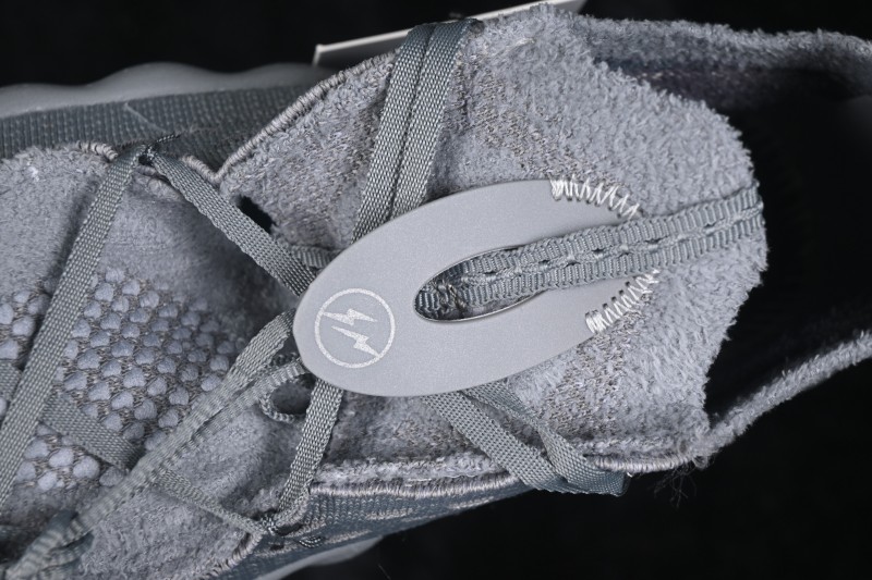 Nike Mind 002 Neuroscience Foot Massage Shoes with Perforated Breathable Upper - IQ8504-001