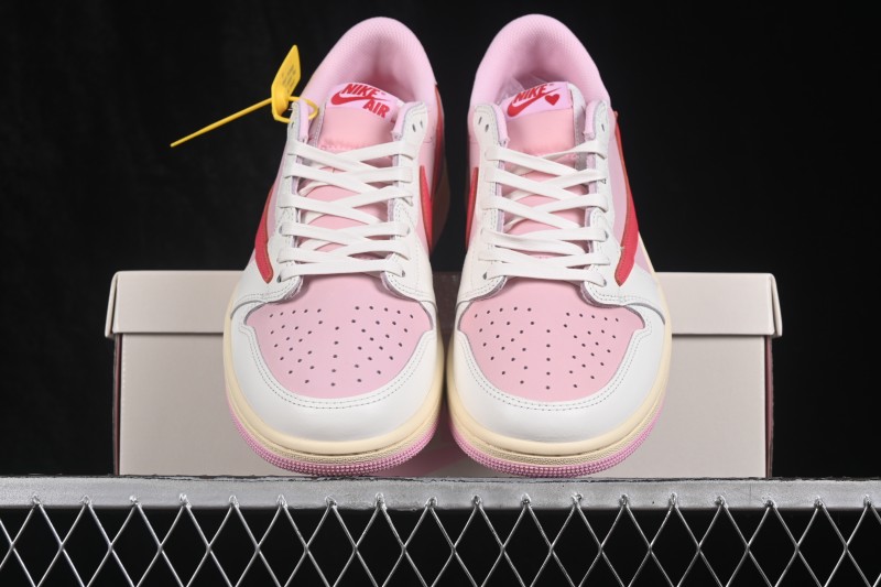 Nike Travis Scott x Air Jordan 1 Low OG Retro Basketball Shoes with Reverse Swoosh Design - IQ7604-101