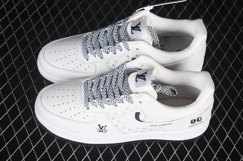 Nike Air Force 1 '07 Low Casual Sneakers with Full-Length Air Cushion - WY0655-125