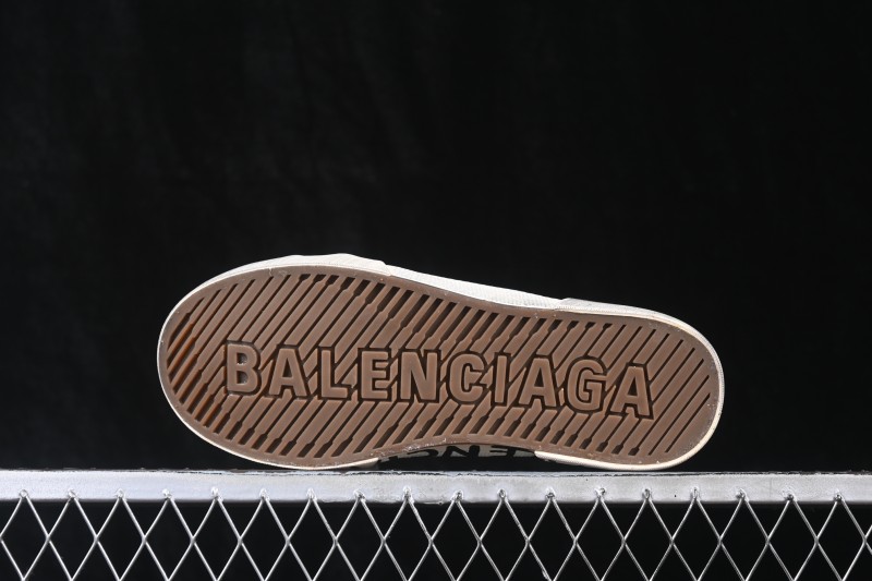 Balenciaga Paris Low Distressed High-Top Lace-Up Fashion Sneakers - W3RCL1095