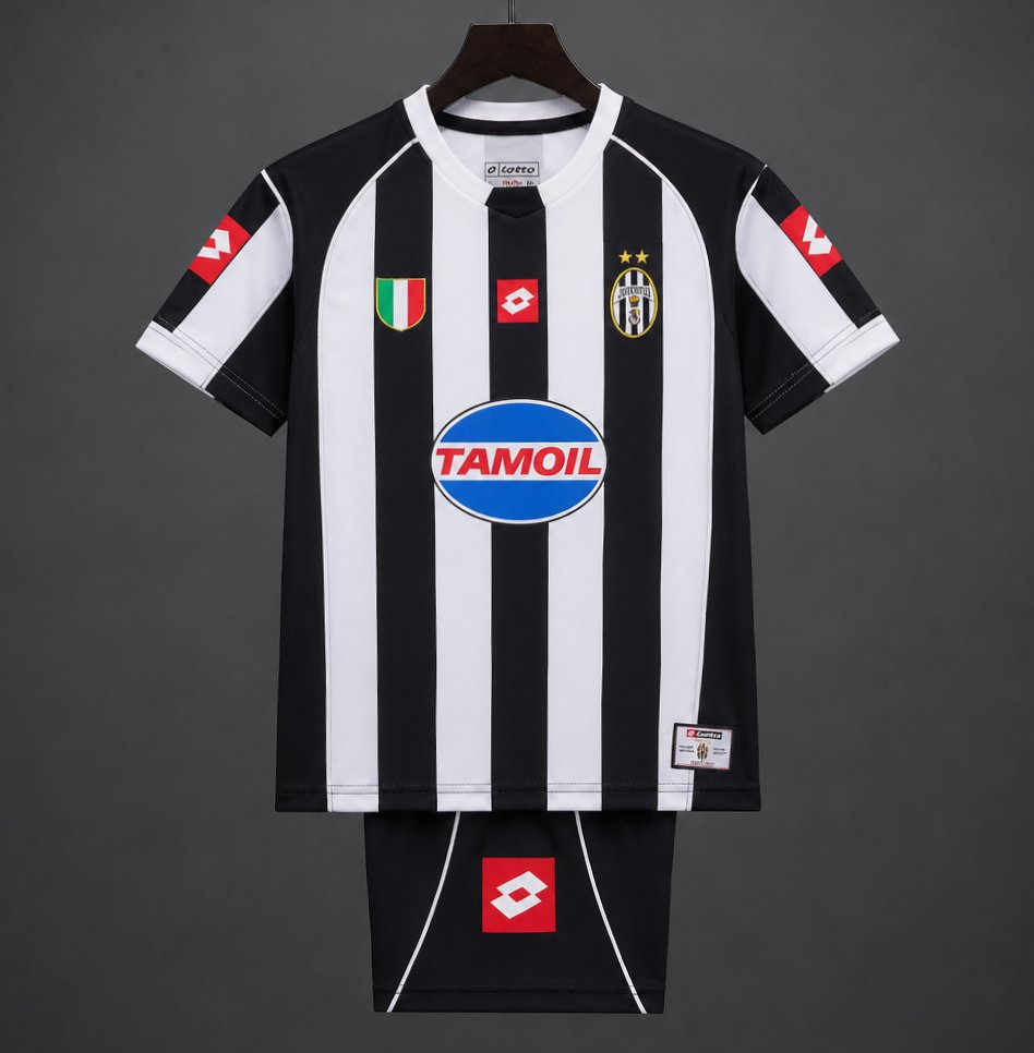 Retro Kids 02/03 Juventus Black White Home Jersey