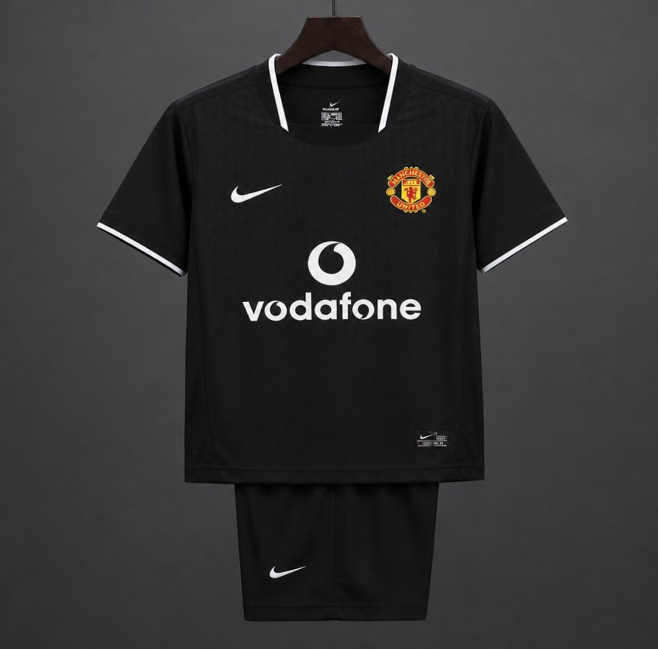 Retro Kids 03/04  Manchester United Away Jersey