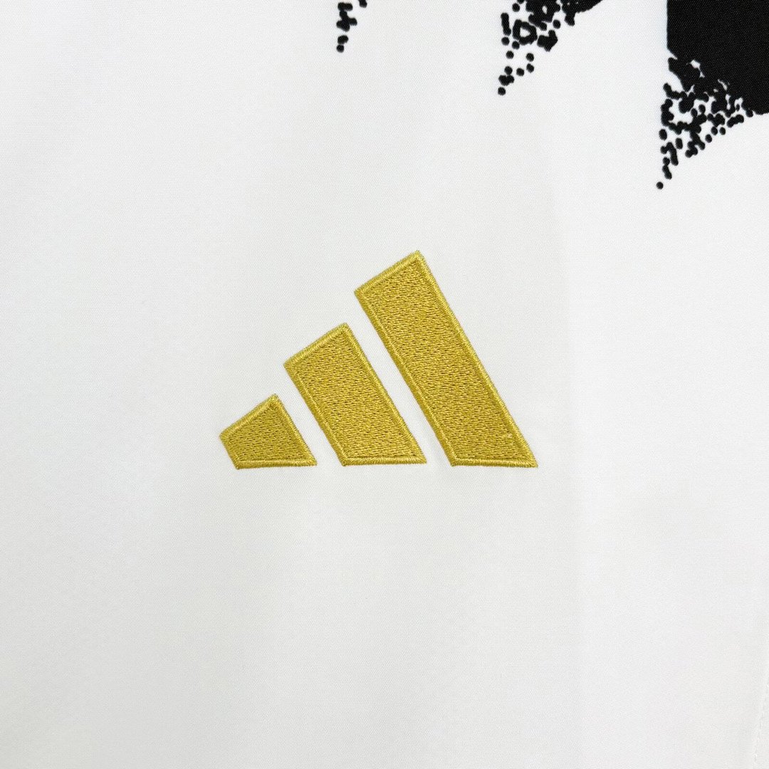 26/27 Juventus  White Full Zipper Windbreaker Jacket